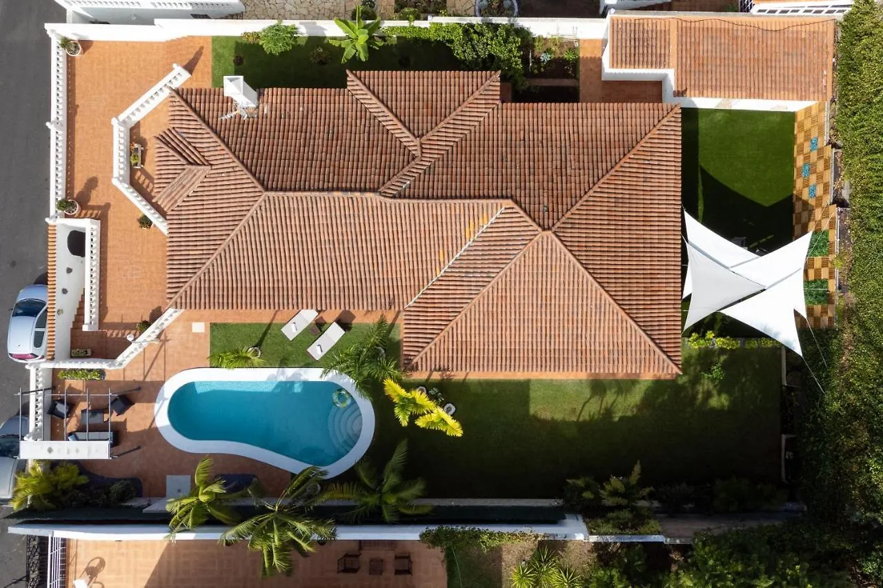 Villa Home2Book Design Asian Sabina, Heated Pool & View Sauzal